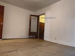 Brancoveanu 3 camere de renovat etaj intermediar